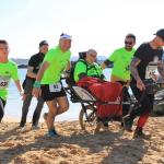 esta imagen corresponde a la II Marcha carrera, que se celebró en 2022, con uno de los enfermos de ELA de nuestra asociación muy bien acompañado :)